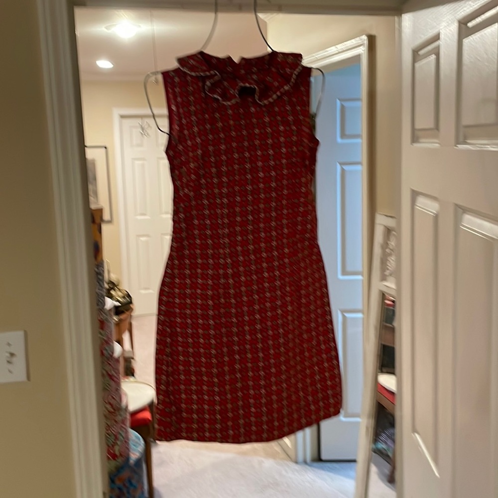 Handmade vintage 100% cotton sleeveless collared dress. 1960s or 70s red print.